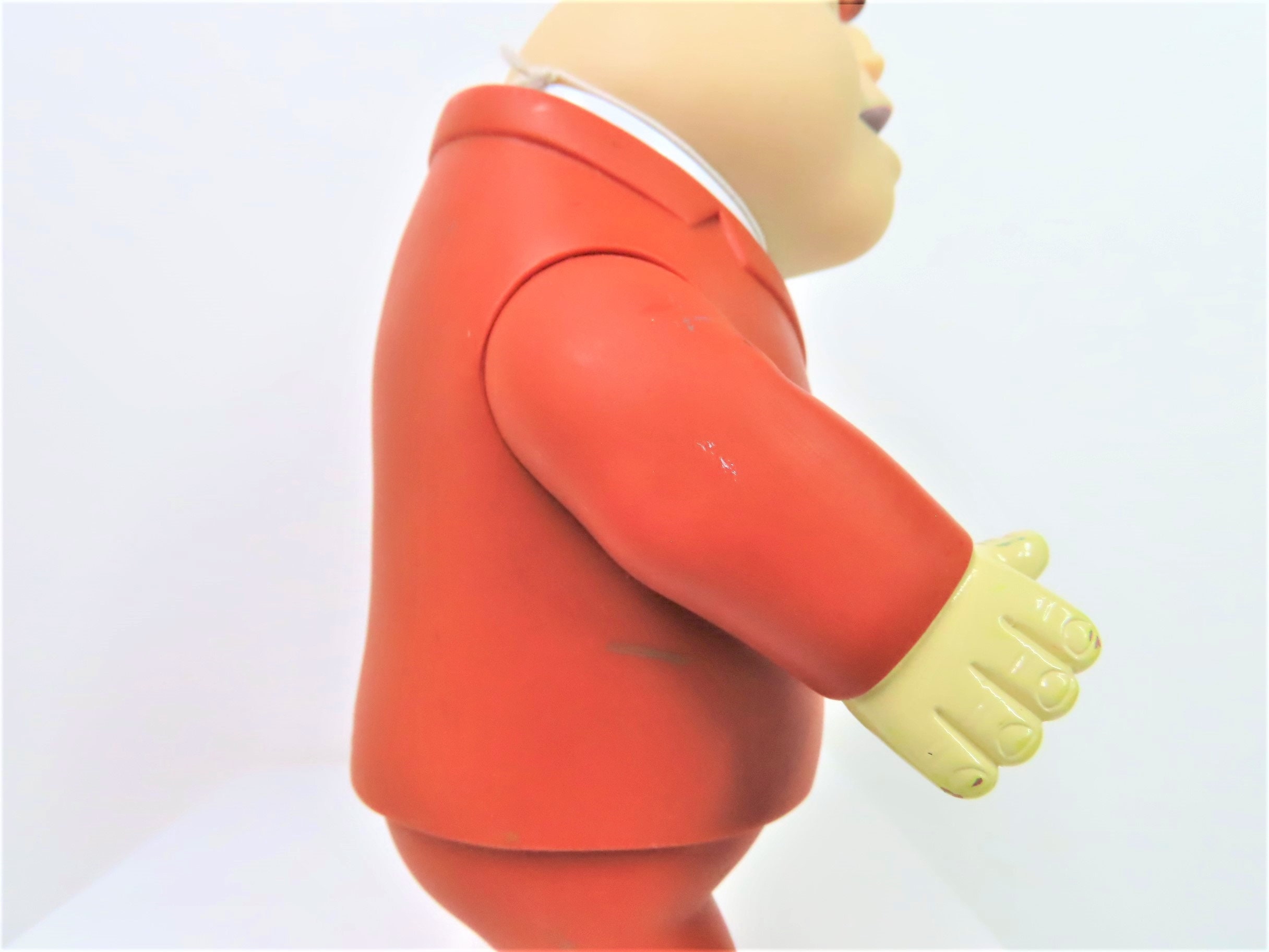 ルーニーテューンズ マグジー A Vintage 1994 Looney Tunes Mugsy Vinyl Collector Doll