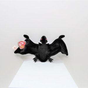 Vintage 1995 Radar the bat TY Beanie Babies.