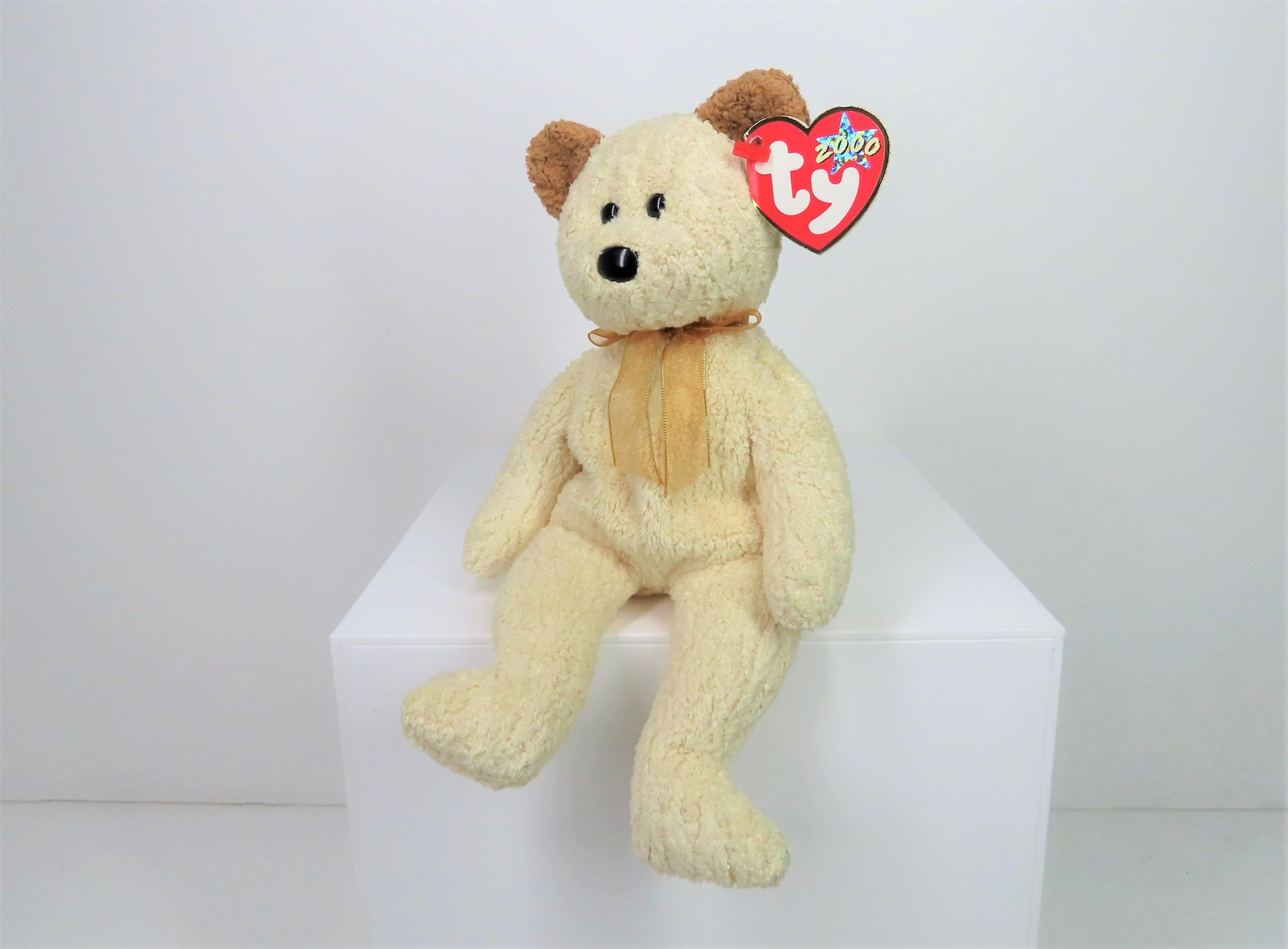 A Vintage 2000 Ty Beanie Babies Small Teddy Bear Named Huggy With Swing Tag. Etsy