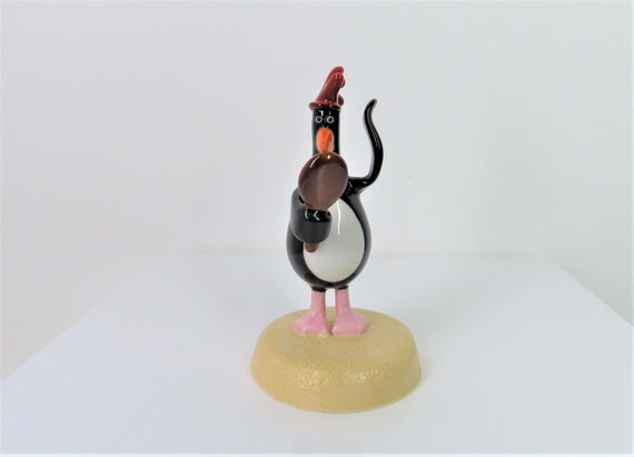 A Vintage 2003 Feathers Mcgraw Coalport Figurine Mint Condition With Box. 