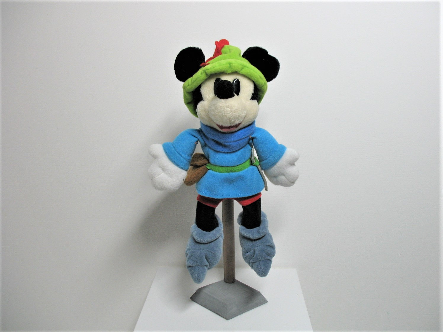 Vintage Mickey Mouse Medieval Plush Beanie - Etsy New Zealand Vintage Mickey Mouse Medieval Plush Beanie - Etsy New Zealand