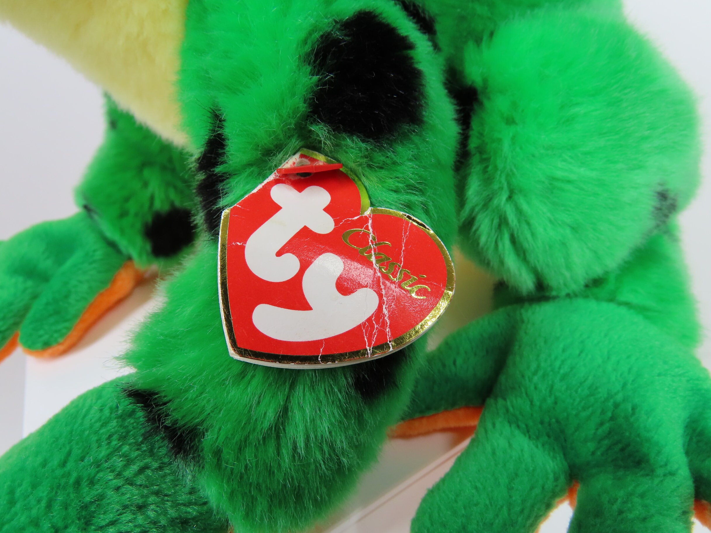 TY Beanie Classic の大きなサイズのカエルのぬいぐるみ「Lillypad