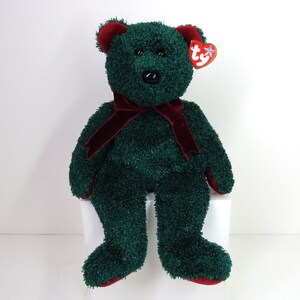A vintage 2001 TY Beanie Buddies Hoilday bear.