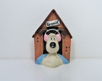 1990 年代のヴィンテージ グルミット犬ぬいぐるみ、立っている