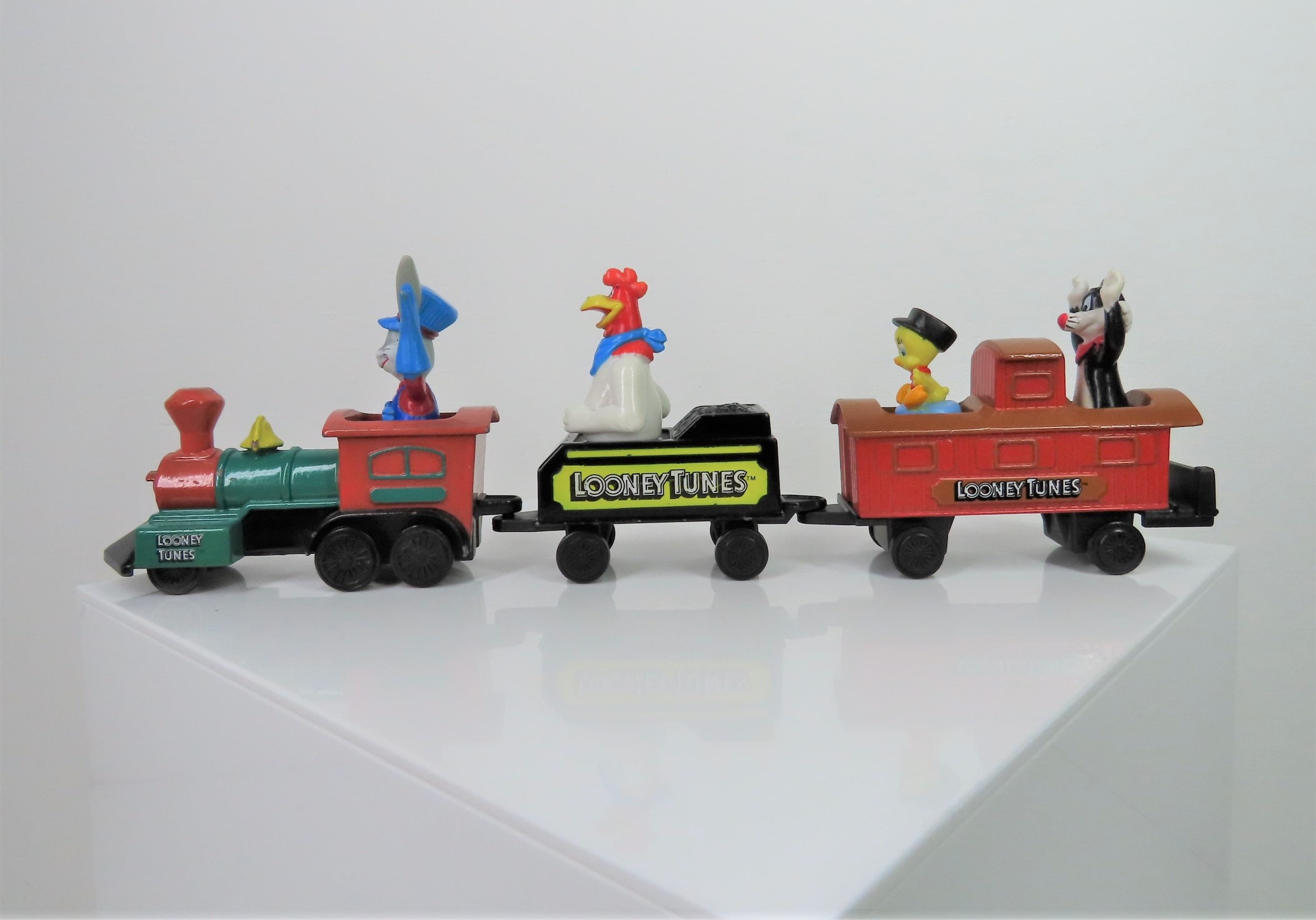 A Vintage 1989 Looney Tunes Toy Train by Ertl. - Etsy