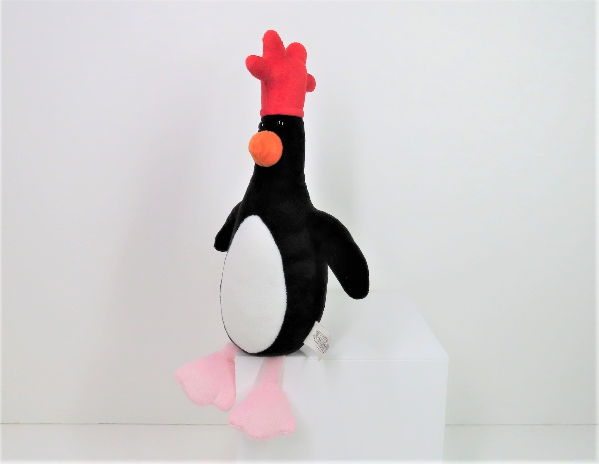 A Feathers Mcgraw Large Plush Toy. 