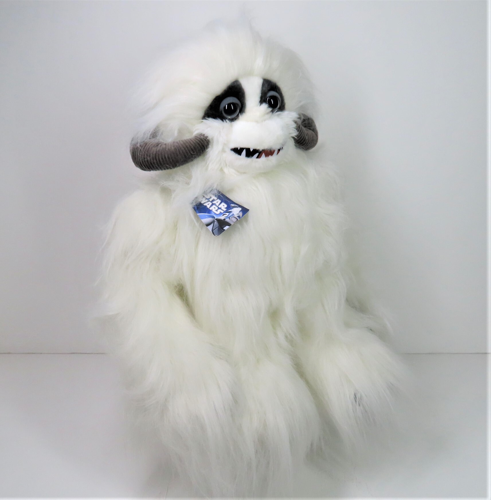 【新作からSALEアイテム等お得な商品満載】 Star A Wars Star Edition. Limited Plush. Inch 17 Large Wampa ぬいぐるみ