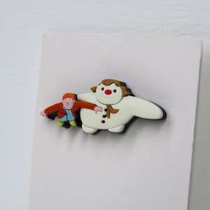 Ein Raymond Briggs The Snowman-Pin.