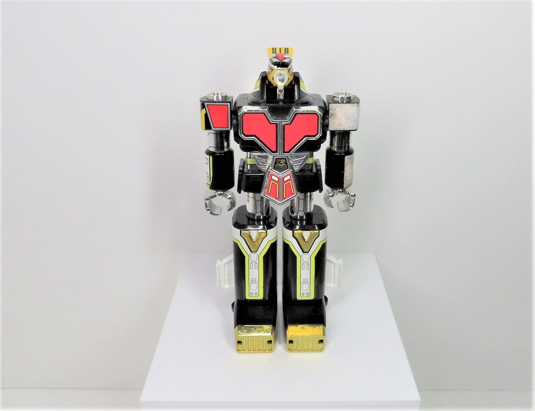 A Vintage 1991 Power Rangers Jetman Jet Garuda, Chojin