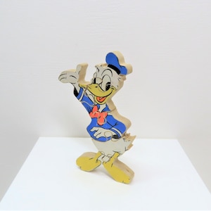 Vintage 1980s Disney Donald Duck wooden puzzle.