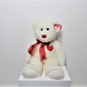 Vintage 1999 TY Beanie Babies Buddies Valentino the bear.