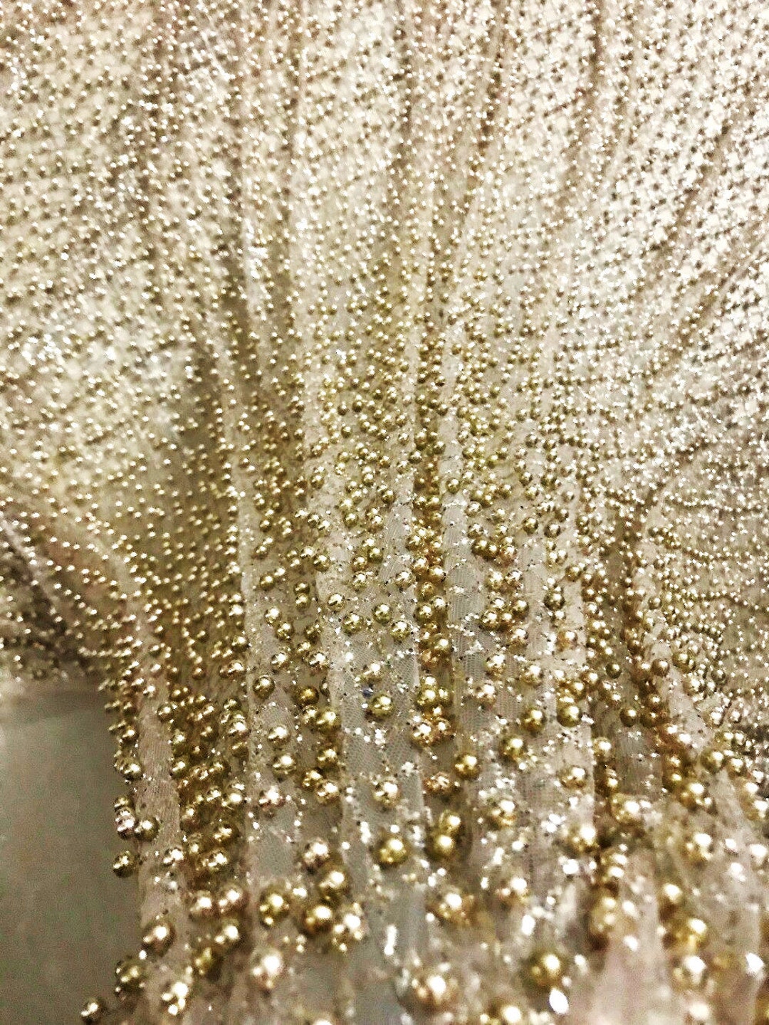 アート・デザイン・音楽 Threads of Silk and Gold 5 YARDS / Joanna Overall Gold Beads Metallic Gold Glitter