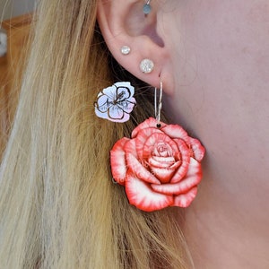 Rose Earrings, Dangle Earrings, Rose earrings, Flower Earrings, Rose flower Earrings, Rose earrings jewelry