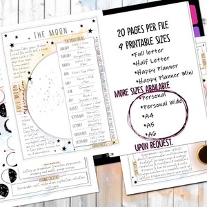 Op de afbeelding: Een printbare plannerpagina met een maanfasentabel en de namen van de volle manen voor elke maand van het jaar. De pagina bevat ook informatie over de maanenergie en affirmaties voor elke maanfase. De tekst op de pagina luidt: "The Moon", "Full Moon Names", "Moon Phases", "Lunar Affirmation", "Last Quarter", "Waning Crescent", "New Moon", "Waxing Crescent", "First Quarter", "Full Moon", "January", "Wolf/Snow Moon", "February", "Snow/Hunger Moon", "March", "Worm/Sap Moon", "April", "Pink/Egg Moon", "May", "Flower/Milk Moon", "June", "Strawberry Moon", "July", "Buck/Thunder/Hay Moon", "August", "Sturgeon/Red Grain Moon", "September", "Harvest/Corn Moon", "October", "Hunter's/Blood Moon", "November", "Beaver/Frosty Moon", "December", "Cold/Long Night Moon", "Letting go, breakdown, transition, forgiveness, breaking bad habits, purge energy", "Surrender, rest, restoration, reflection, intuition, self-care", "Superpowers new moon effects", "Boosts transformation and life-change", "A catalyst for beginnings & endings", "Conductive to revelations & realizations", "A chance to heal old wounds & evolve", "Energy evolution of a complete cycle of", "Solstices & Equinoxes (micro year affect)", "20 Pages Per File", "4 Printable Sizes", "Full Letter", "Half Letter", "Happy Planner", "Happy Planner Mini", "More Sizes Available", "Personal", "Personal Wide", "A4", "A5", "A6", "Upon Request", "Blue Moon".