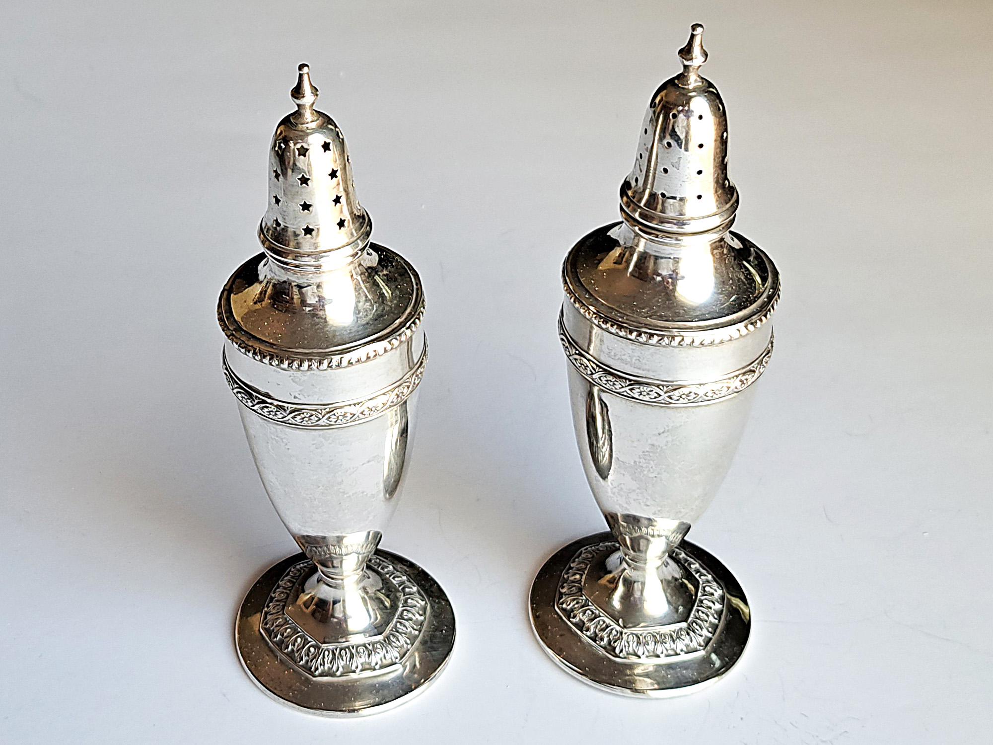 International Sterling Silver Salt & Pepper Shakers - Vintage Dining Entertainment Tableware, Stamped and Marked, Very Good Condition