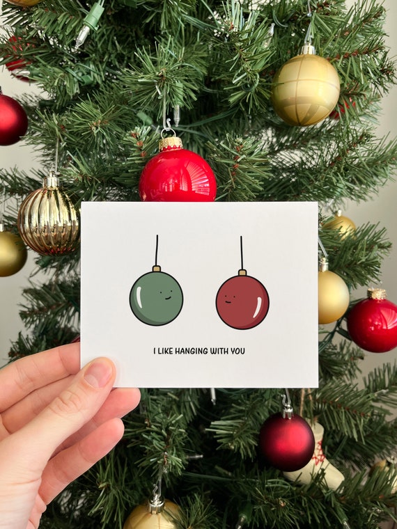 Ornament Puns: Hilarious and Festive Wordplay for Your Holidays