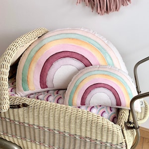 Rainbow pillow Ida