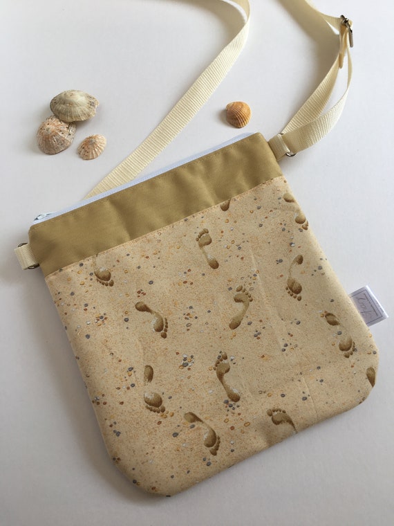 small crossover purses