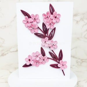 Encantadora tarjeta quilled de flor de cerezo - Tarjeta de felicitación hecha a mano para cualquier ocasión