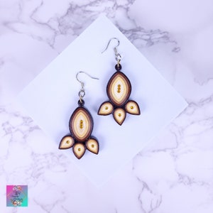 Orecchini Quilled unici,Gioielli di carta fatti a mano,Regalo di anniversario di compleanno,Regalo premuroso,Regalo fatto a mano per lei,Regalo di laurea