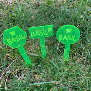 Custom Acrylic GARDEN MARKERS Laser Cut Art - Plant Stakes - Herb Marker - Plant Marker - Garden Stakes - Garden Signs - Plant Labels