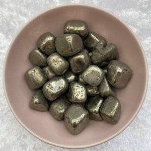Piedras pulidas de pirita
