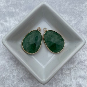 グリーンアベンチュリンファセットペンダント