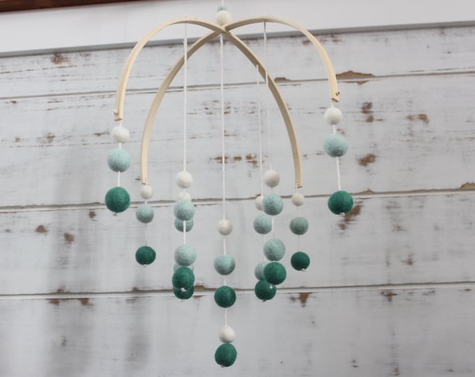 Custom Baby Mobile / Nursery Mobile / Custom Color / Felt Ball Etsy