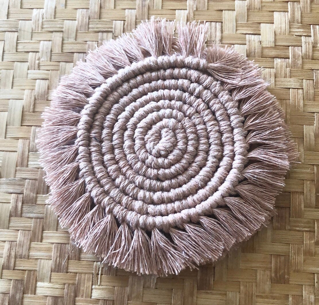 Set De Sous-verres En Macramé Fait Main – 18 Cm, Coton Beige, Fabrication Espagne