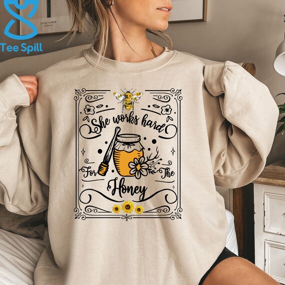 Save The Bees Tshirt Women Men Vintage Retro Distressed Gift Save The Bees Tshirt Women Men Vintage Retro Distressed Gift