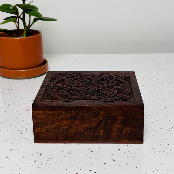 Carved Wood Celtic Knot Jewelry Box Irish Wiccan Keepsake Storage