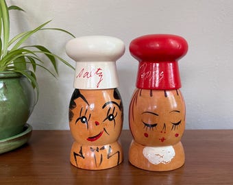 Vintage Wood Salt and Pepper Shakers: Kitsch Farmhouse Kitchen Decor