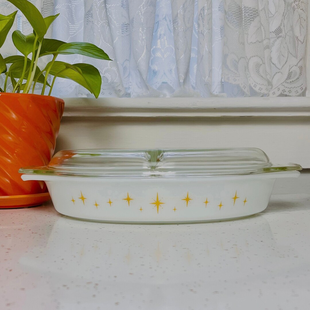 1959 Pyrex Casserole Divided Vegetable Dish in the Pyrex Constellation ...