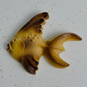 Vintage Chalkware Fish, Favour Ware, Mid Century Kitsch, Brown, Fish Wall Decor Coastal