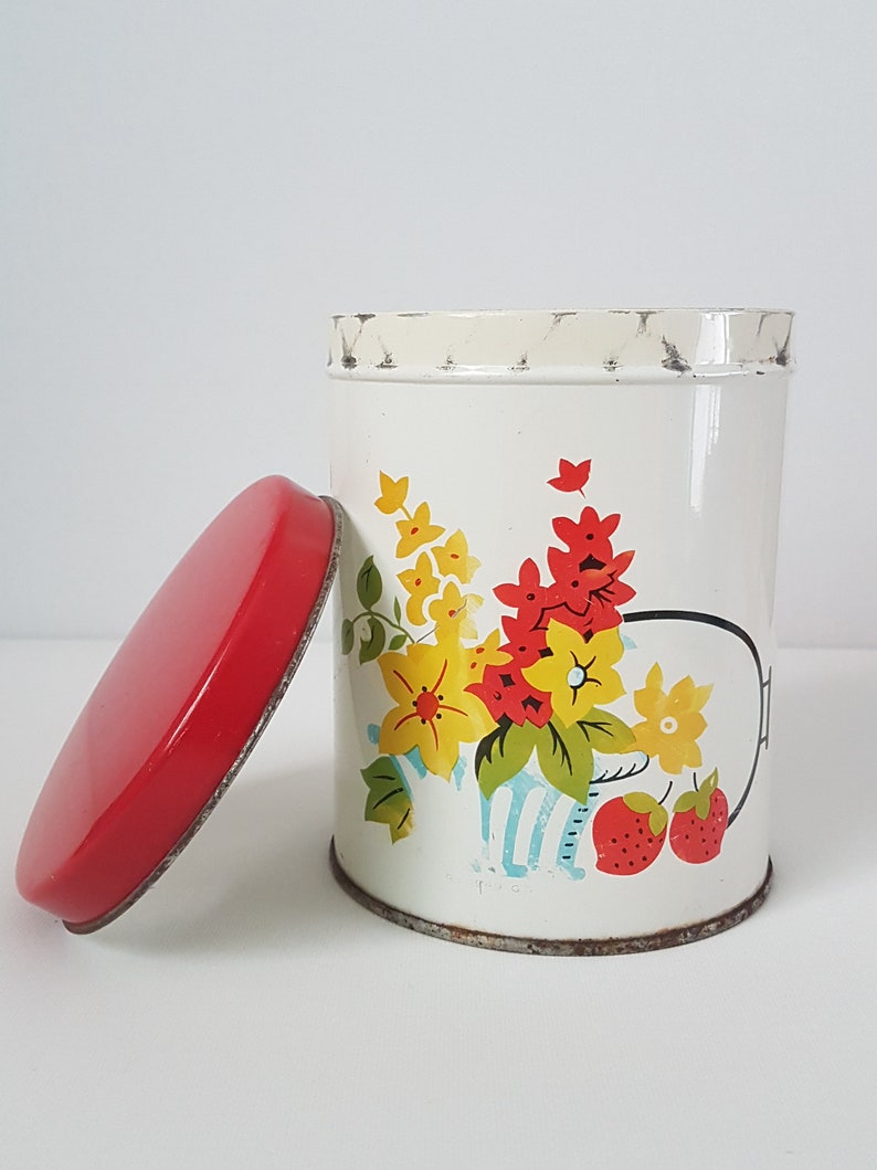 Strawberry Design Vintage Tin Vintage Country Decor Farmhouse Decor Red And White Tin With Yellow Red Flower