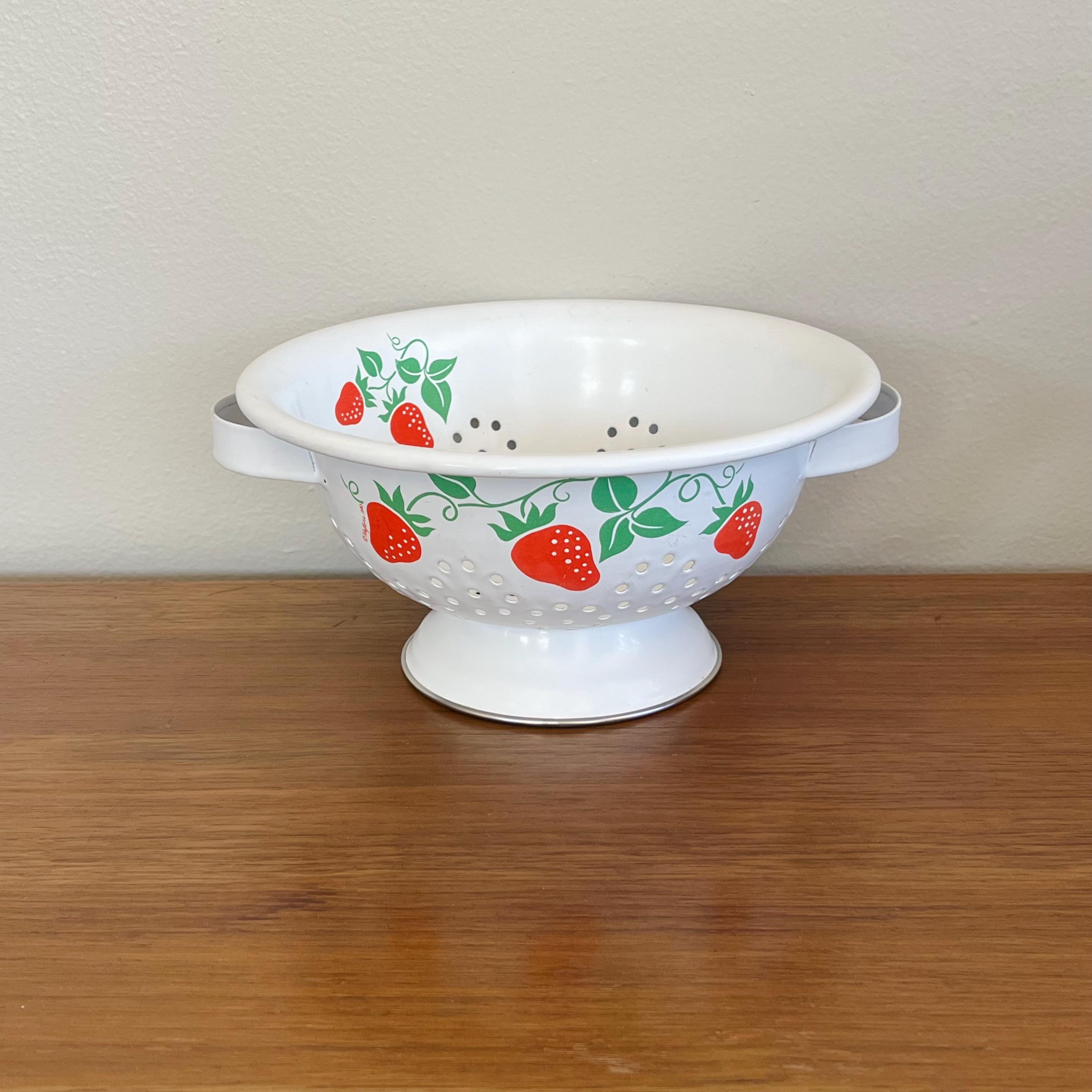 Plat à Fraises / Passoire En Céramique Vintage - What's Vincent