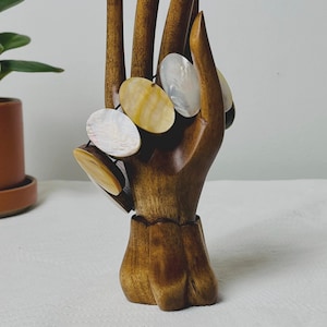 Vintage Shell And Wood Stretch Bracelet