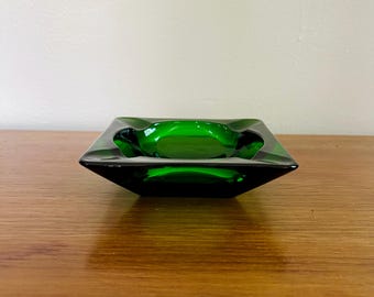 Mid Century Modern Emerald Green Glass Ashtray Cigar Tobacconist