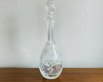 Vintage Crystal Pinwheel Cut Glass Decanter: Barware Drinkware Bar Cart