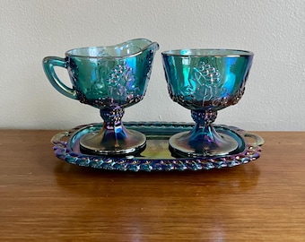 Set met glazen suikerpot en creamer uit Indiana Blue Carnival