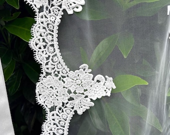 Elegant Lace Wedding Veil Welcome Sign: Clear Tulle, Fabric Ceremony Reception Sign Banner