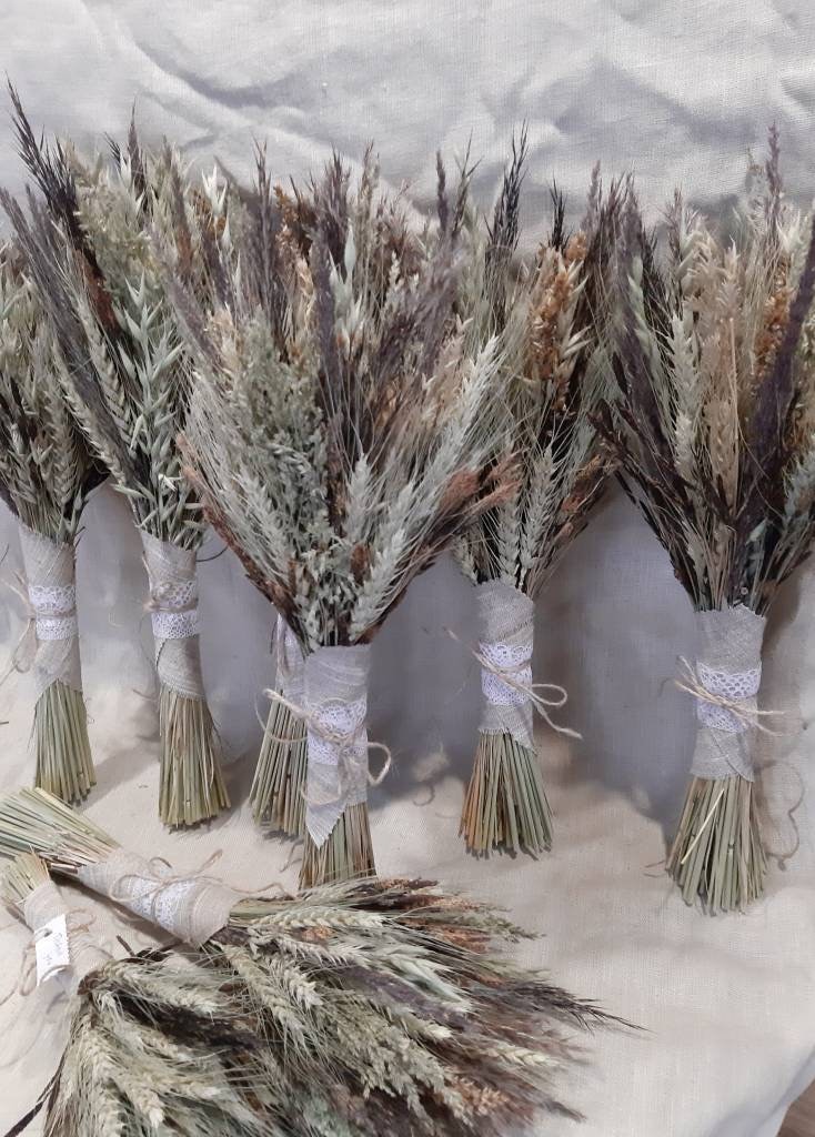 Rustic flowers bouquet wheat bunch wild grass dried flowers bouquet wedding centerpiece rustic wedding bohemian wedding country style decor Rustic flowers bouquet wheat bunch wild grass dried flowers bouquet wedding centerpiece rustic wedding bohemian wedding country style decor