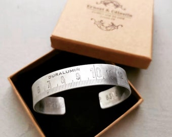 BESTSELLER!!! Righelli da officina in alluminio antico - Gioielli unisex - Bracciale vintage - Ernest & Celestin