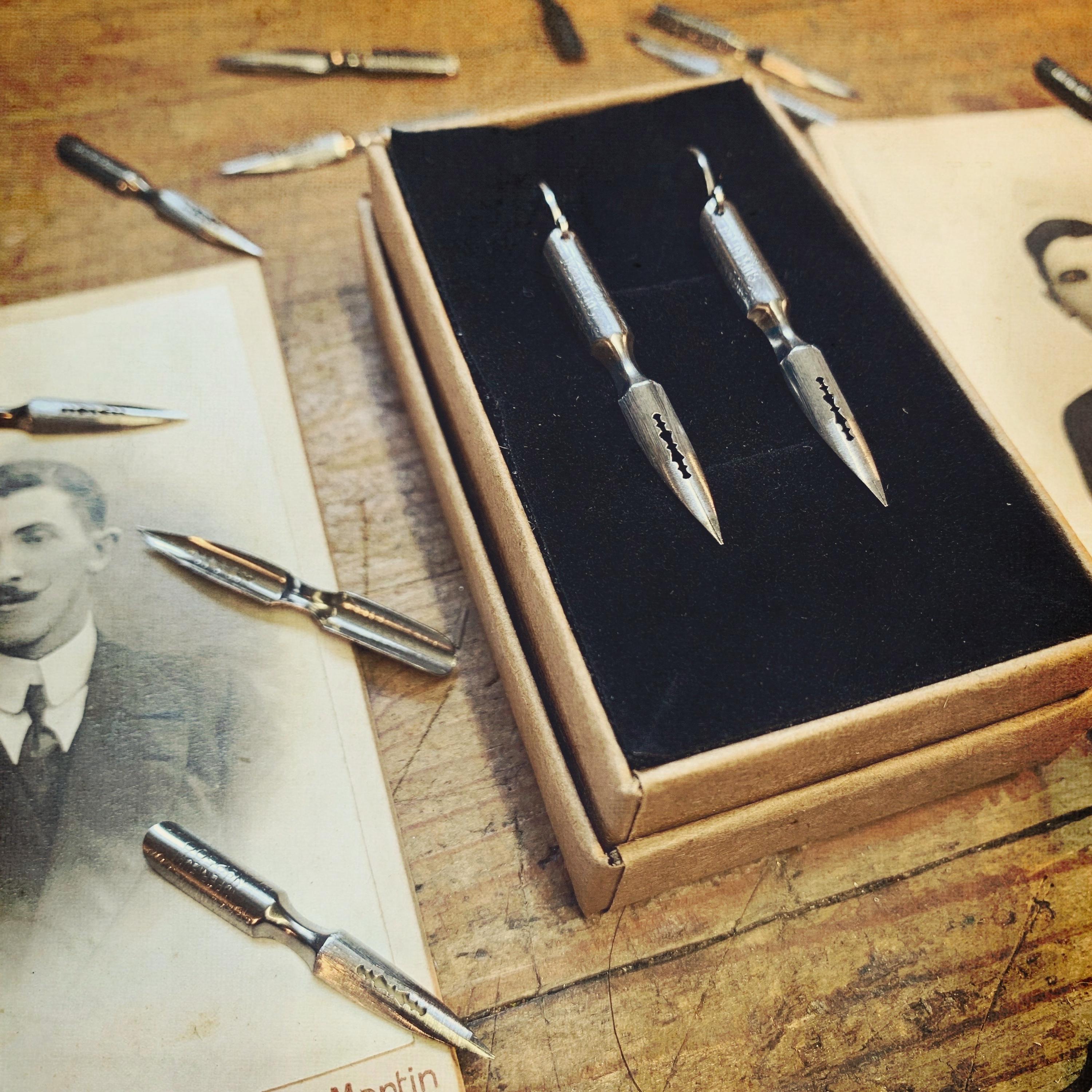 NEW!!! Earrings - Old Silver Feathers - Writing Word Writer Upcycling Vintage Teacher Letter - Ernest and Célestin