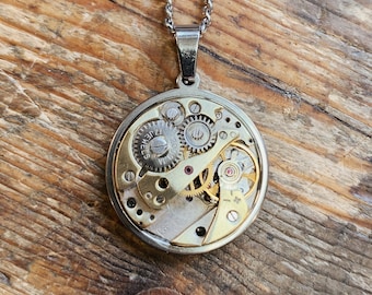 NEW !!! Pendentif mécanisme - Medaille - Steampunk - Ernest et Célestin