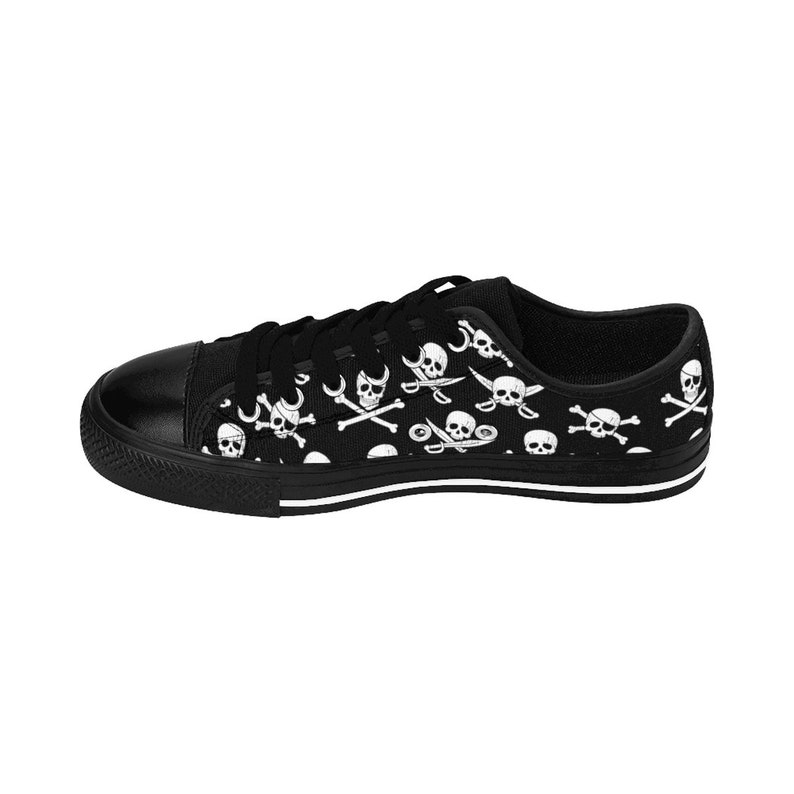 Men/'s Skull Swords And Cross Bones Shoes Men/'s Sneakers
