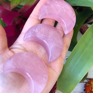 Hand Carved Rose Quartz Moon - Rose Quartz Crescent Moon - Rose Quartz - Crystsl Moon Healing Stones