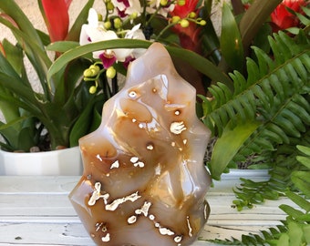 Carnelian Flame (~2 LB 2 oz) - Healing Crystals and Stones - Sacral Chakra