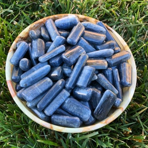 1 OZ Blue Kyanite (1” - 1.5") -  Kyanite Sticks - Healing Crystals and Stones - Throat Chakra