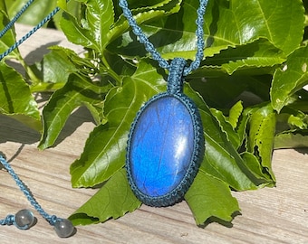 Macrame labradorite Necklace